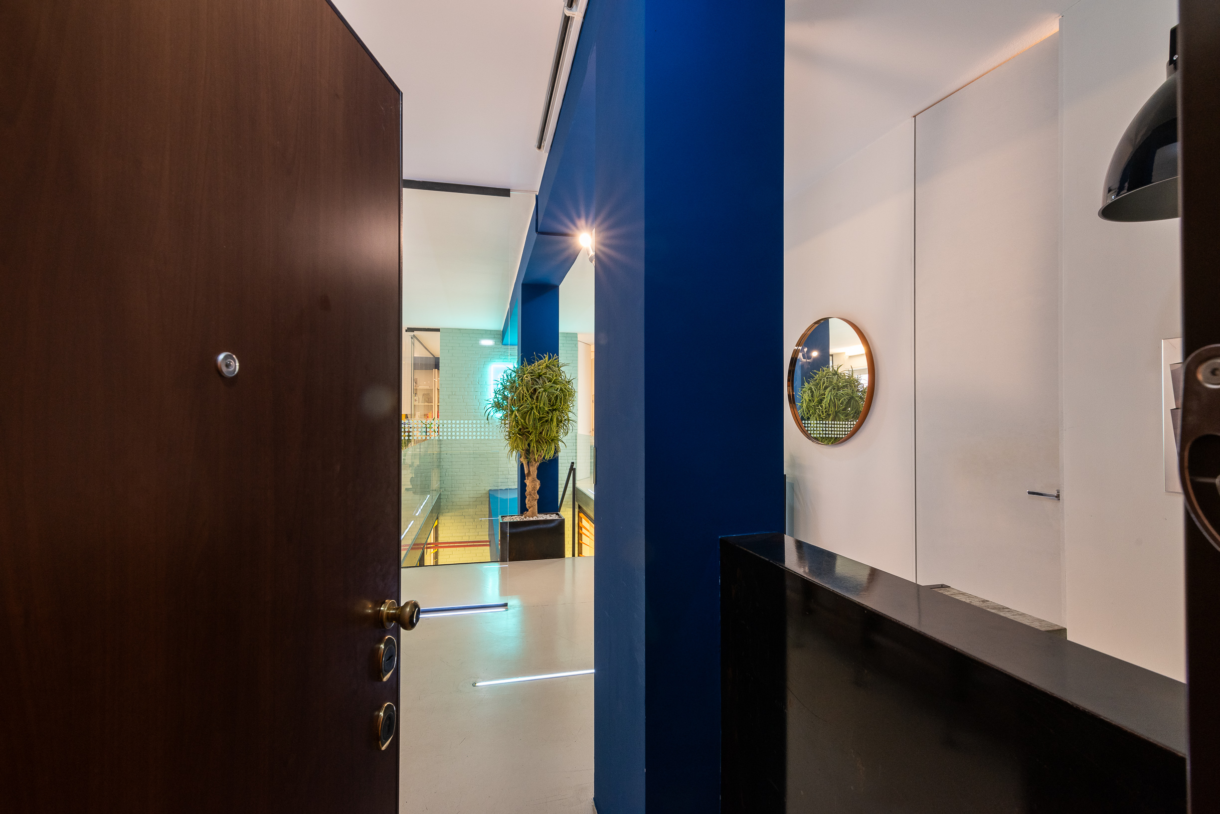 Area break con poltrona in pelle